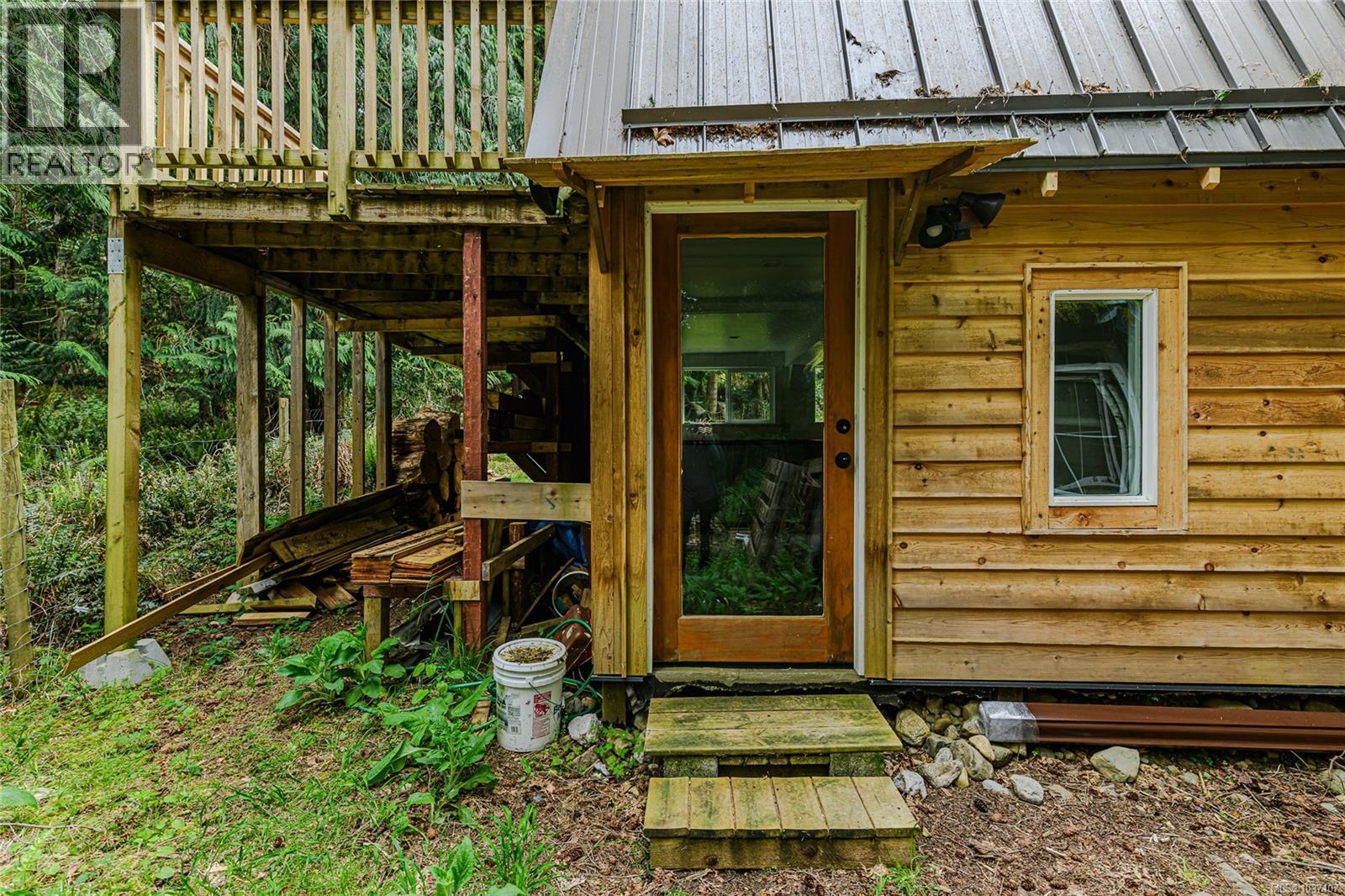 161 Holmes Rd - 41