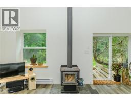 161 Holmes Rd, Salt Spring, BC V8K1T6 Photo 10