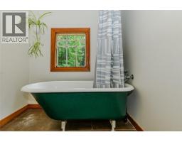 161 Holmes Rd, Salt Spring, BC V8K1T6 Photo 17