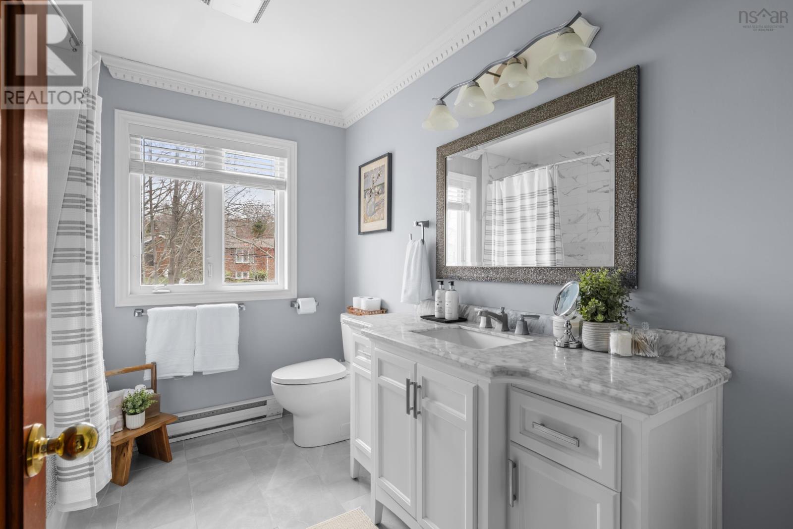 Property 37 of 50 of 454 Colby Drive