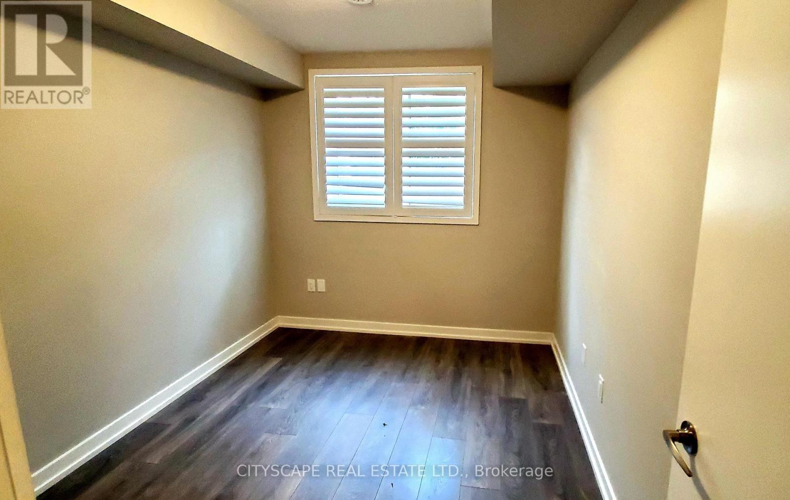 #9 31 FLORENCE STREET - 14