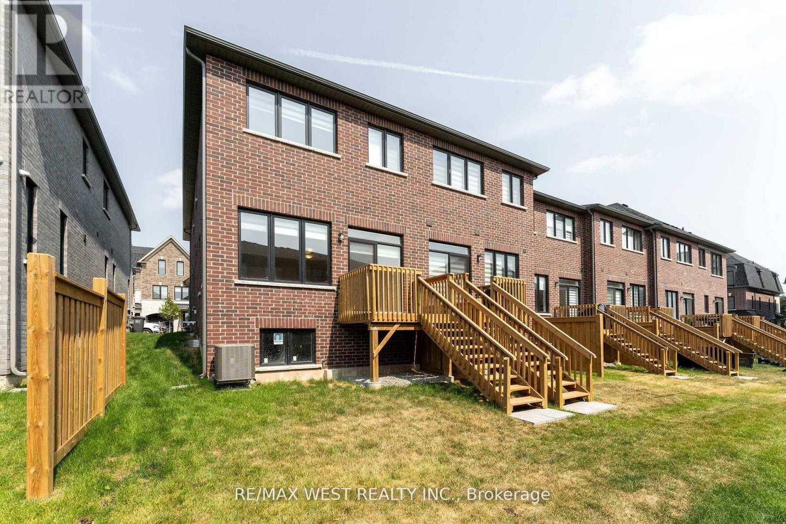 1424 NATIONAL COMMON - 42