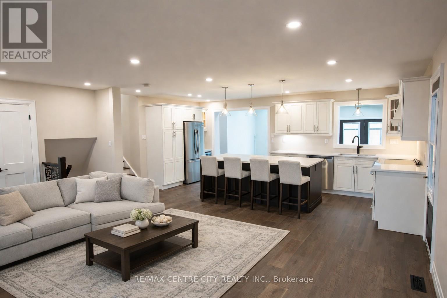 2193 MILLER AVENUE - 7