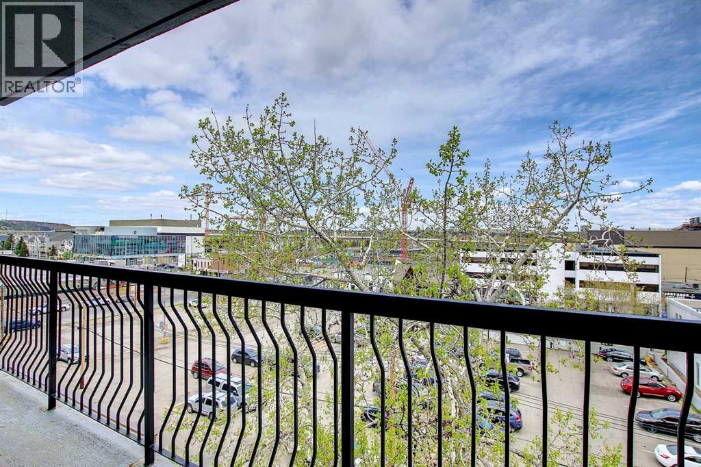 #606 1320 12 Avenue SW - 25