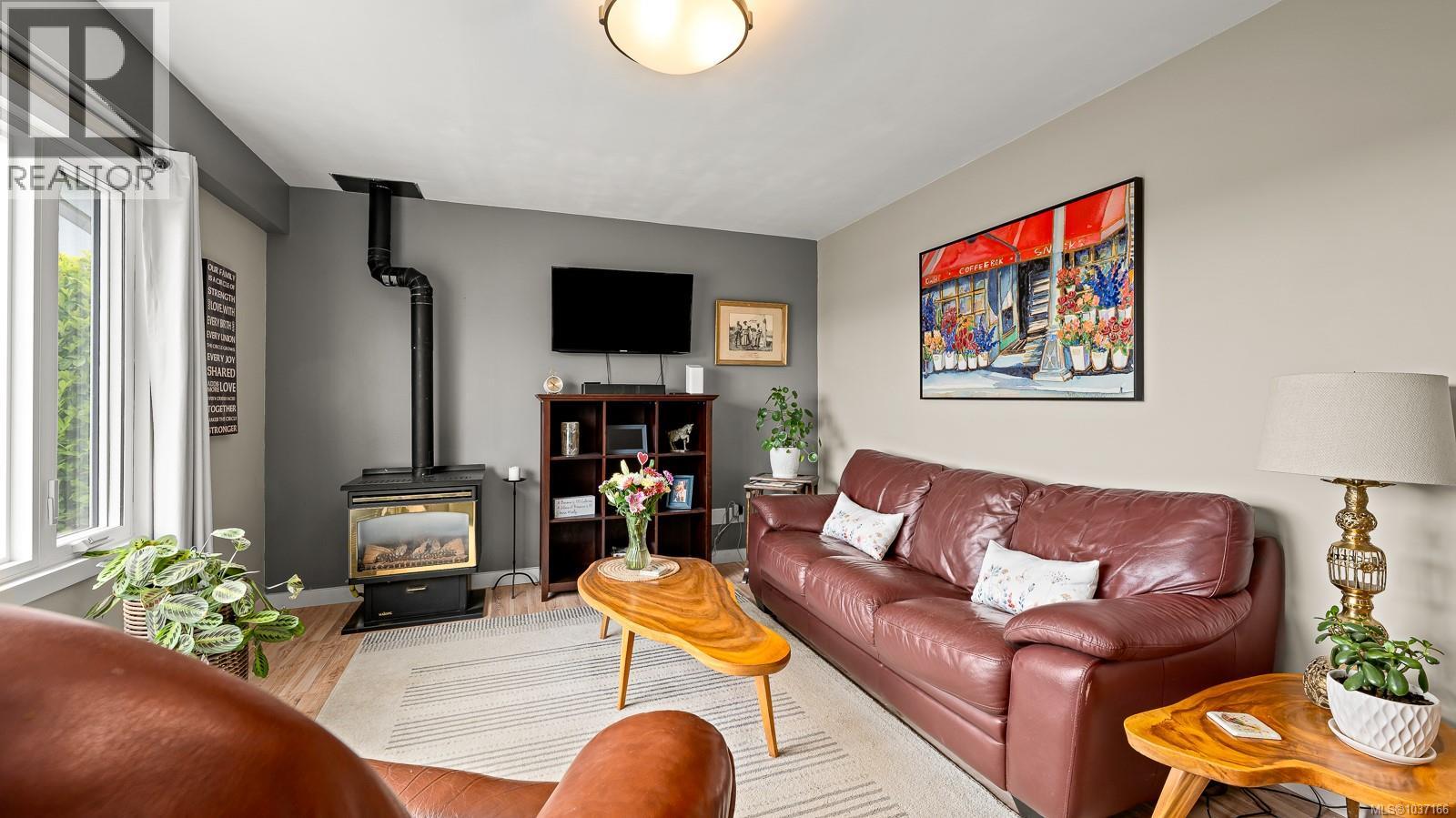 651 Colwyn St - 54
