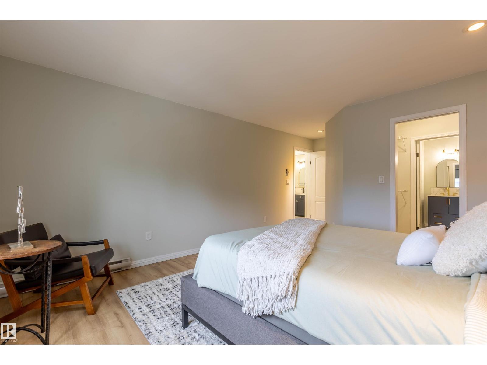 #303 20 GRANGE DR - 28