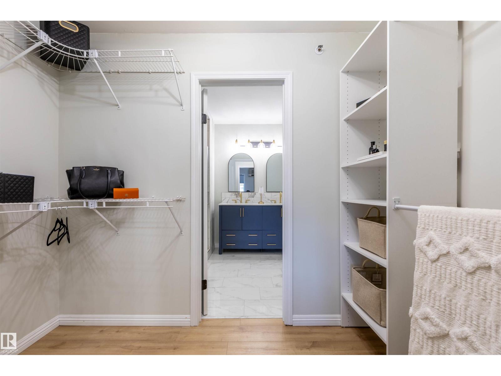 #303 20 GRANGE DR - 31
