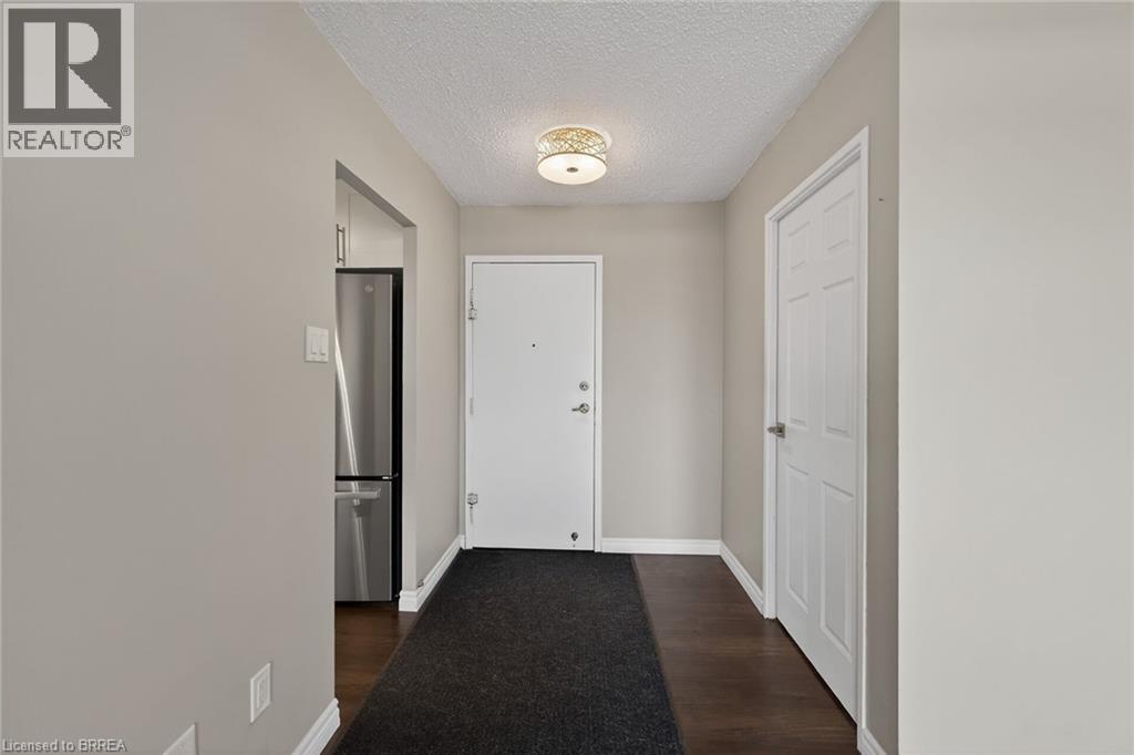 #902 640 WEST Street - 11