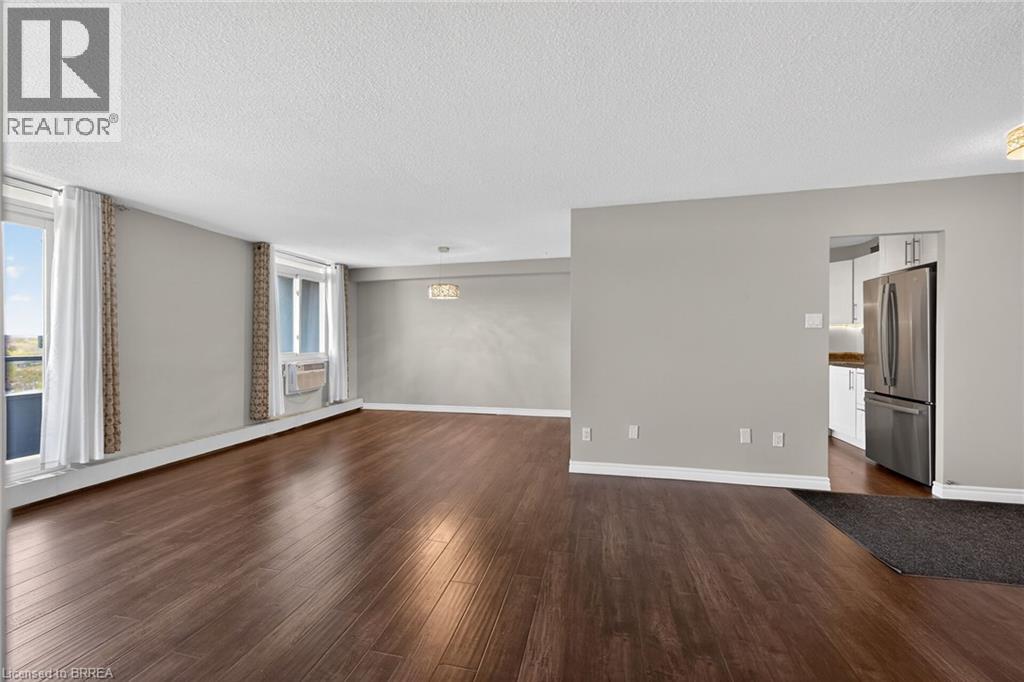 #902 640 WEST Street - 13
