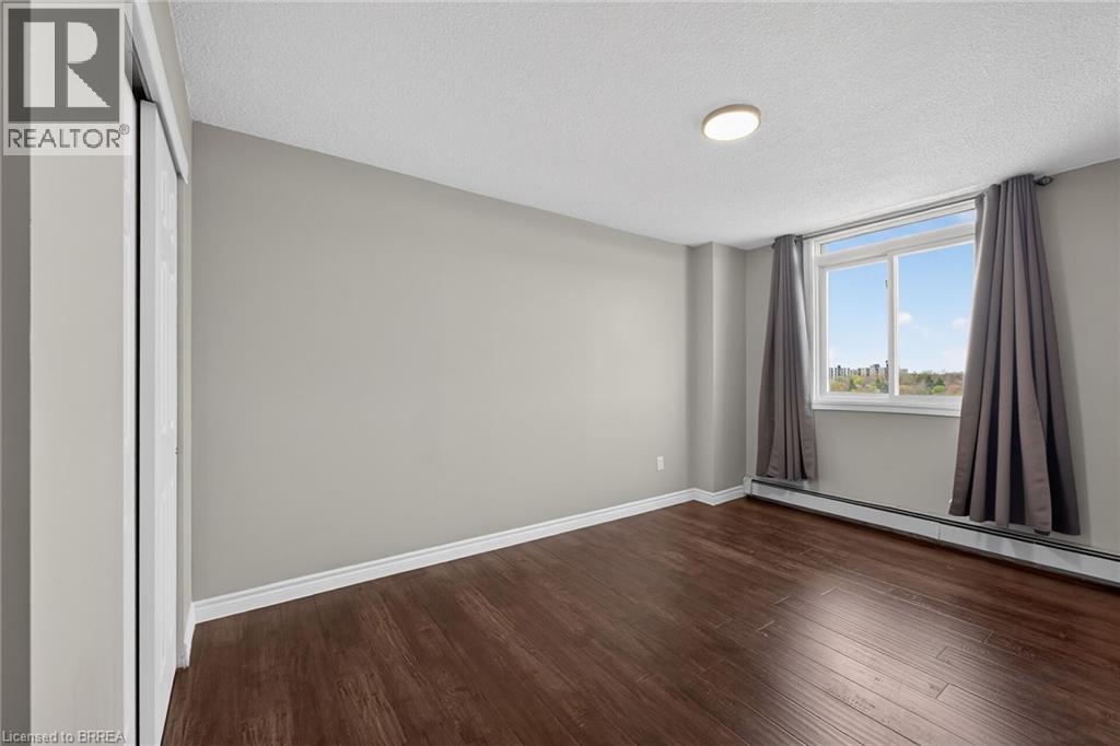 #902 640 WEST Street - 27