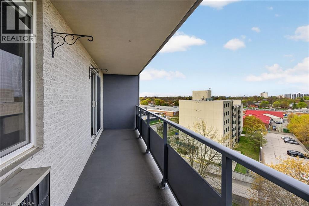 #902 640 WEST Street - 38