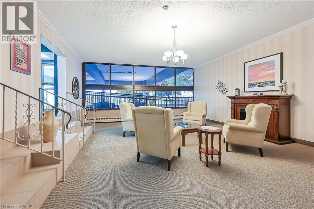 #902 640 WEST Street - 7