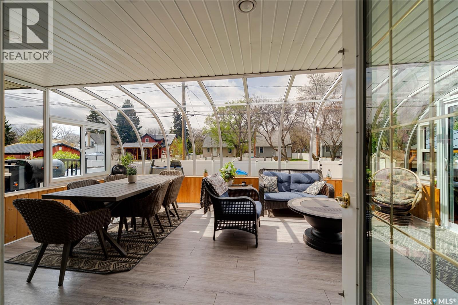 1054 Monk AVENUE - 13