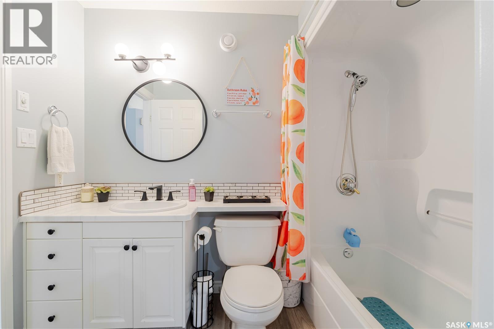 1054 Monk AVENUE - 19