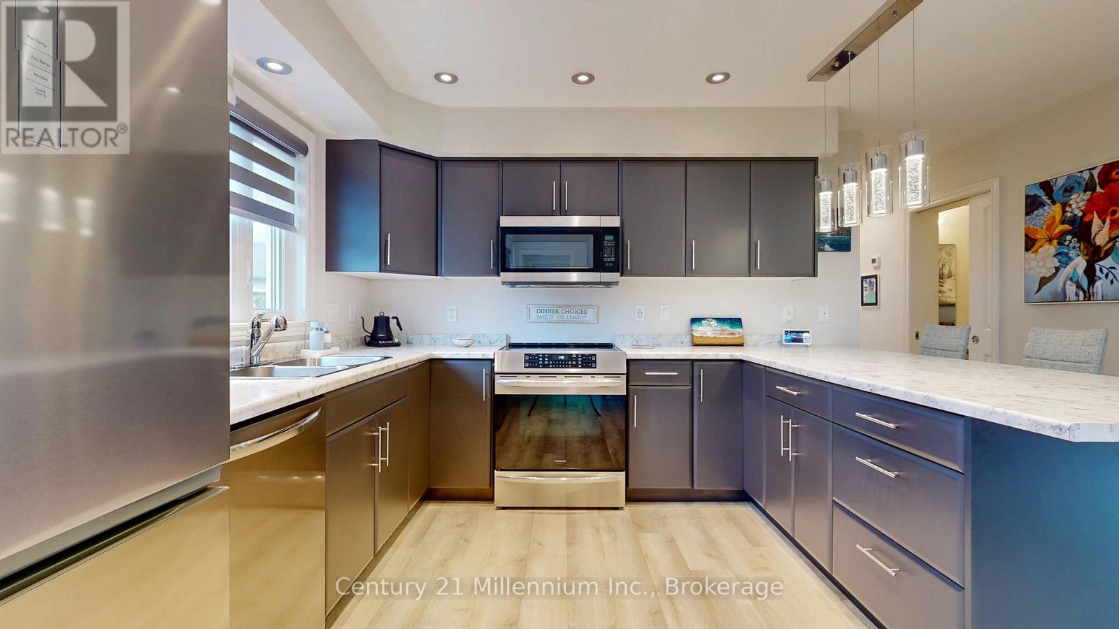 85 GORDON CRESCENT - 17