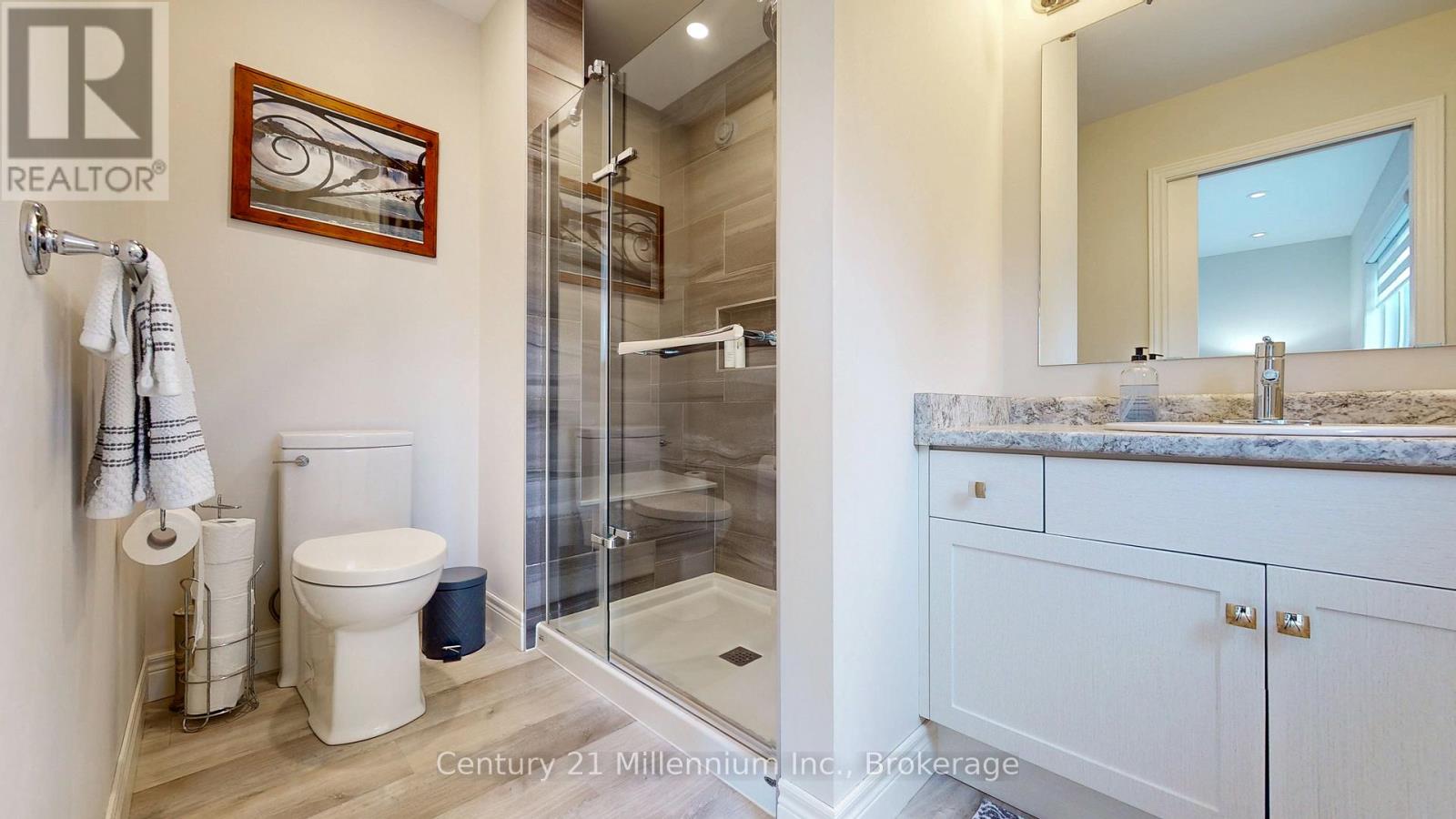 85 GORDON CRESCENT - 31