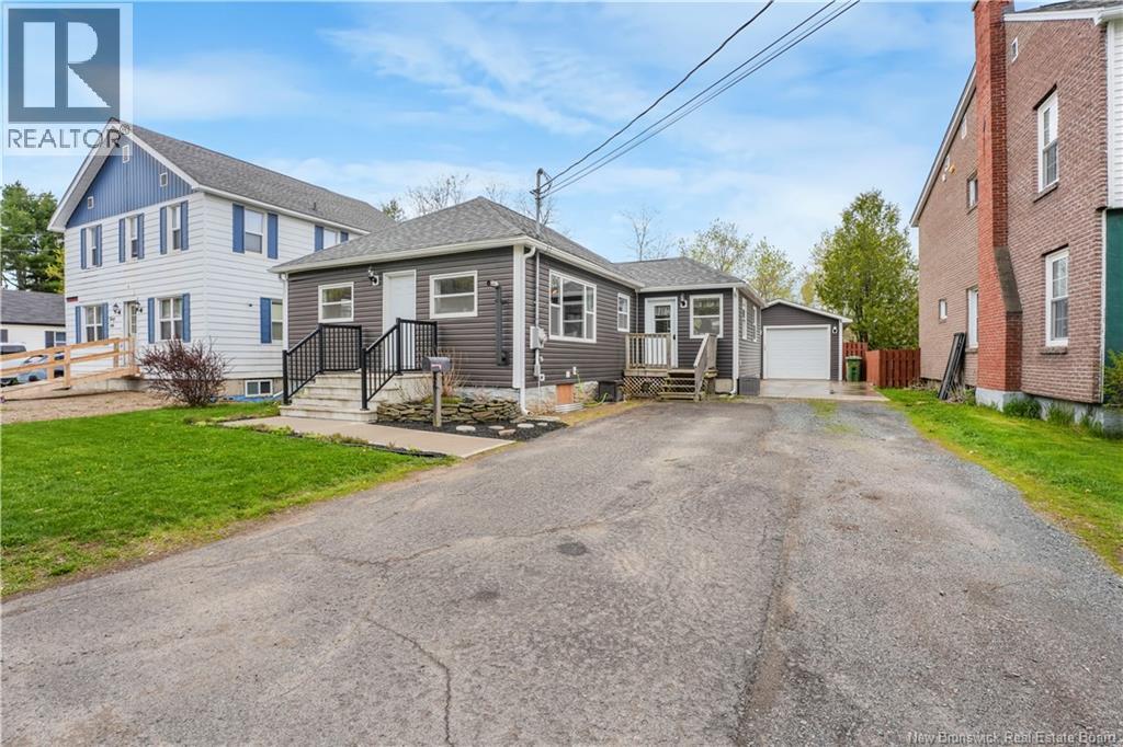 26 Victory Ave - 32