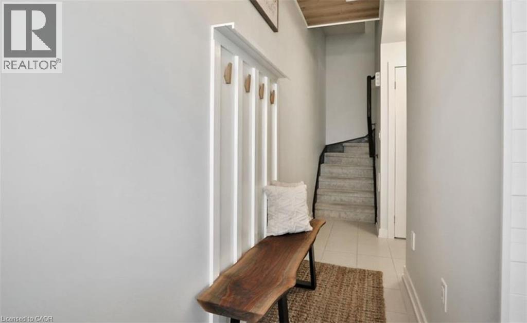 590 NORTH SERVICE Road Unit# 70, Stoney Creek, Ontario, L8E0K5 — Photo 4
