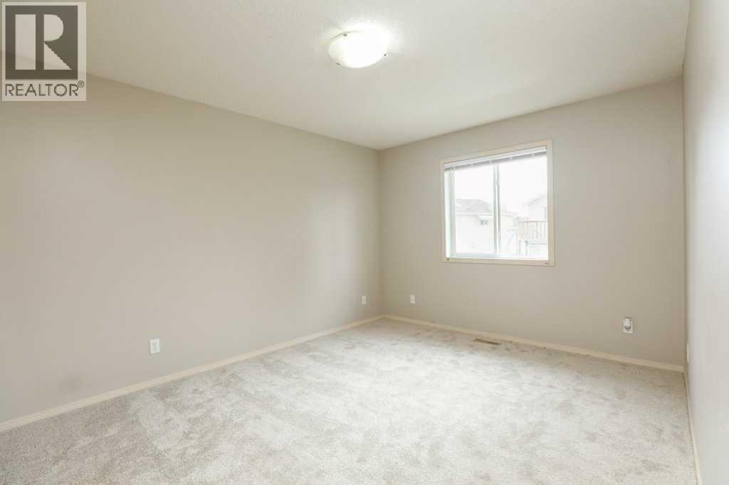 #8 720 Heritage Boulevard W - 11