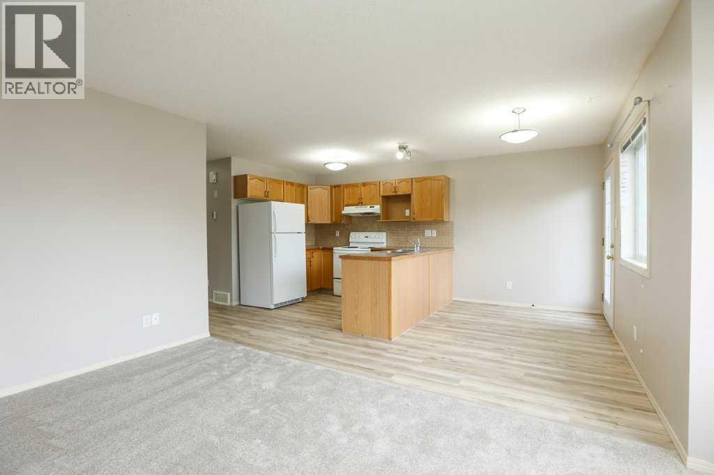 #8 720 Heritage Boulevard W - Image 2