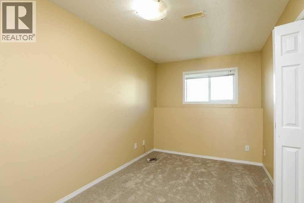 #8 720 Heritage Boulevard W - 30