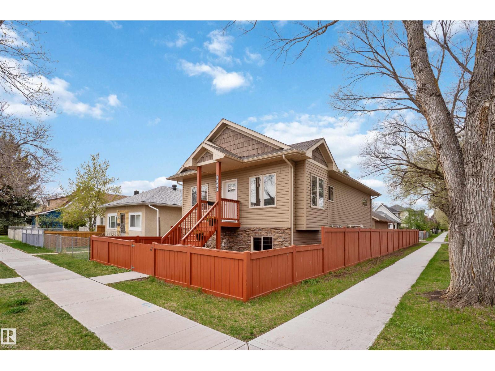 9302 120 AV NW, Edmonton