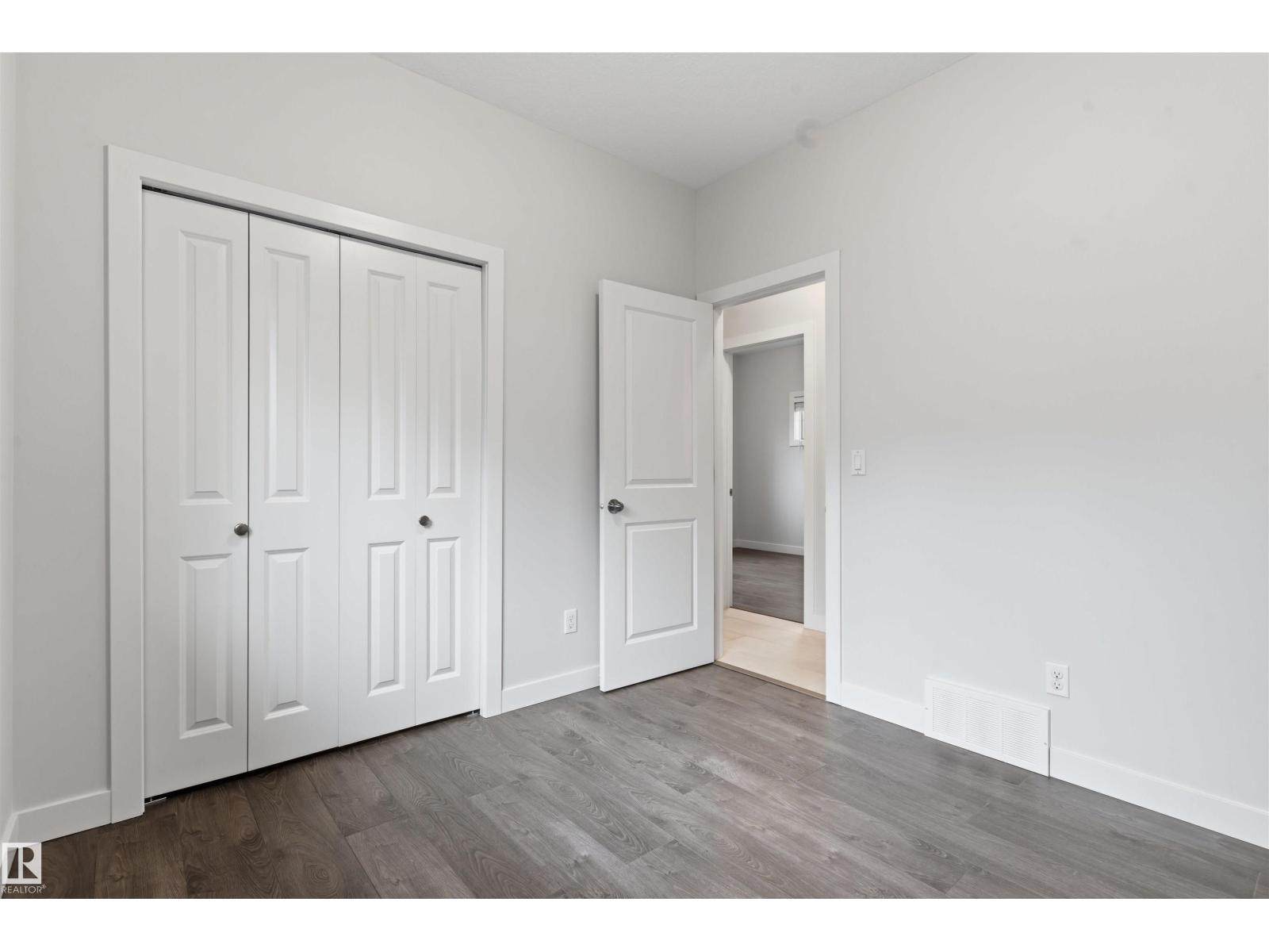 9302 120 AV NW, Edmonton