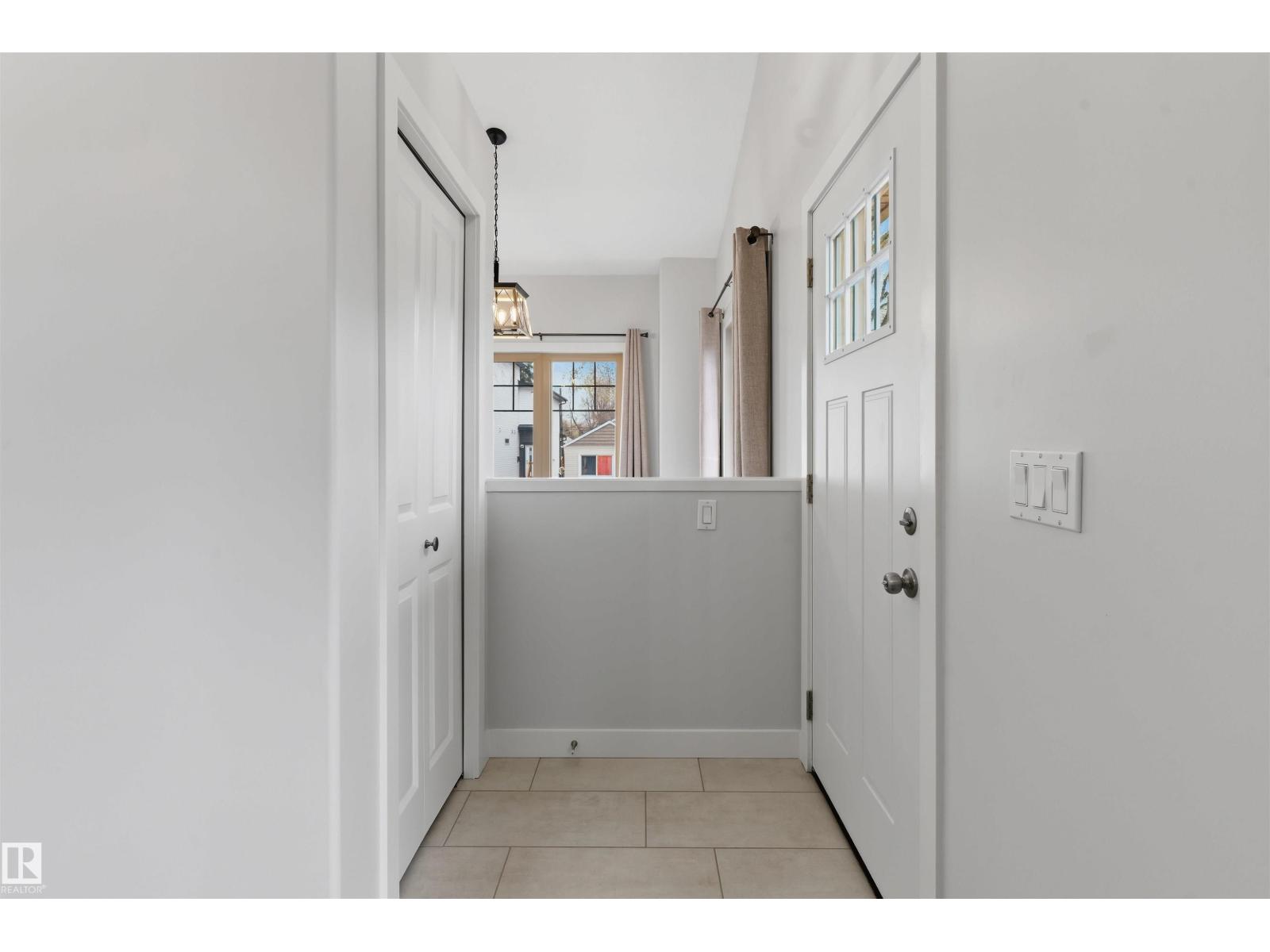 9302 120 AV NW, Edmonton