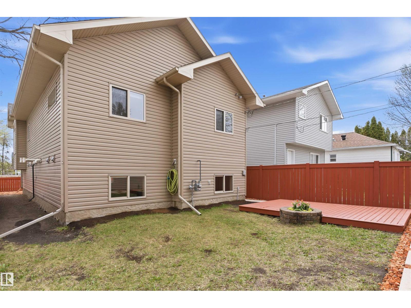 9302 120 AV NW, Edmonton