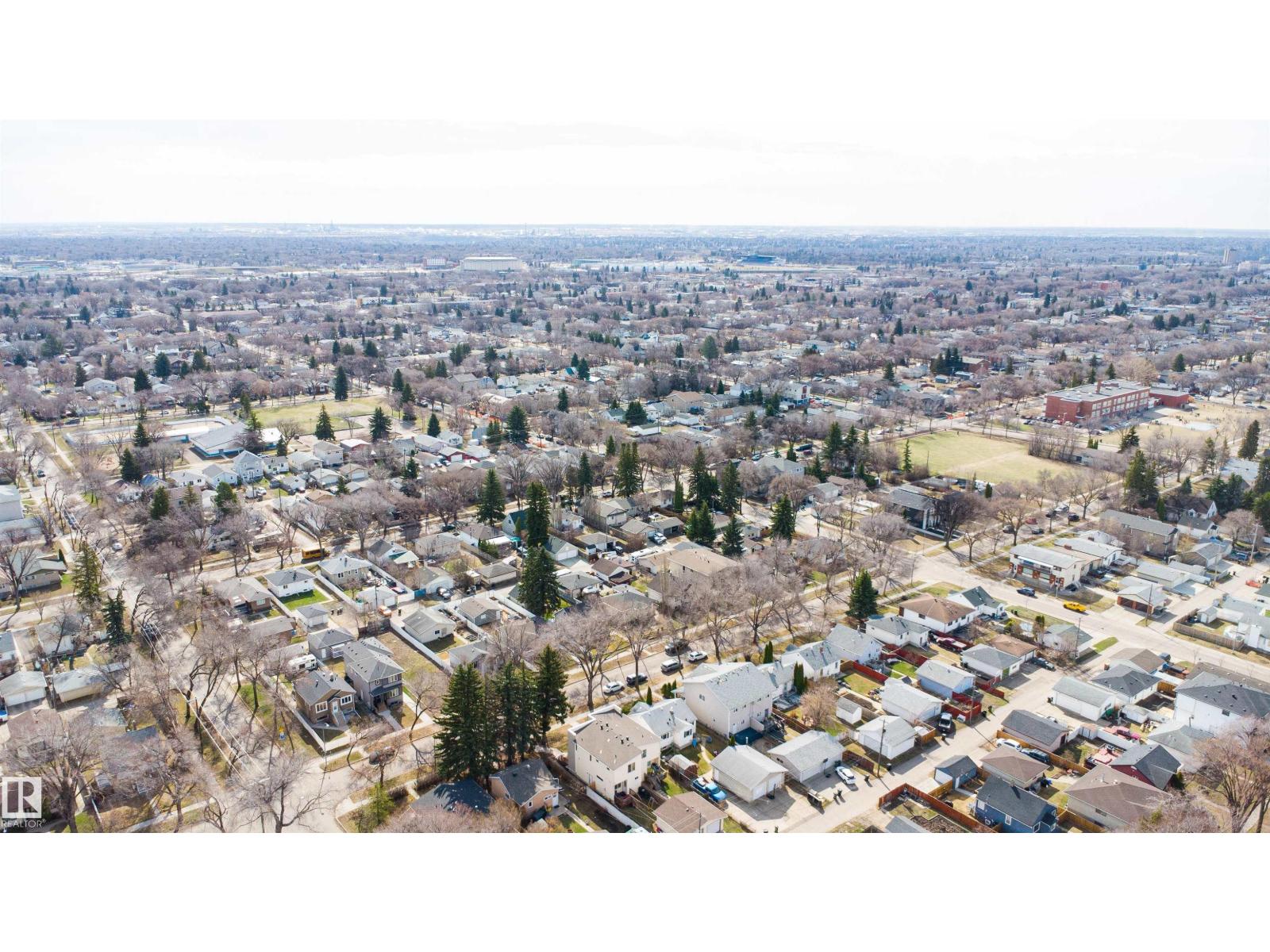 9302 120 AV NW, Edmonton