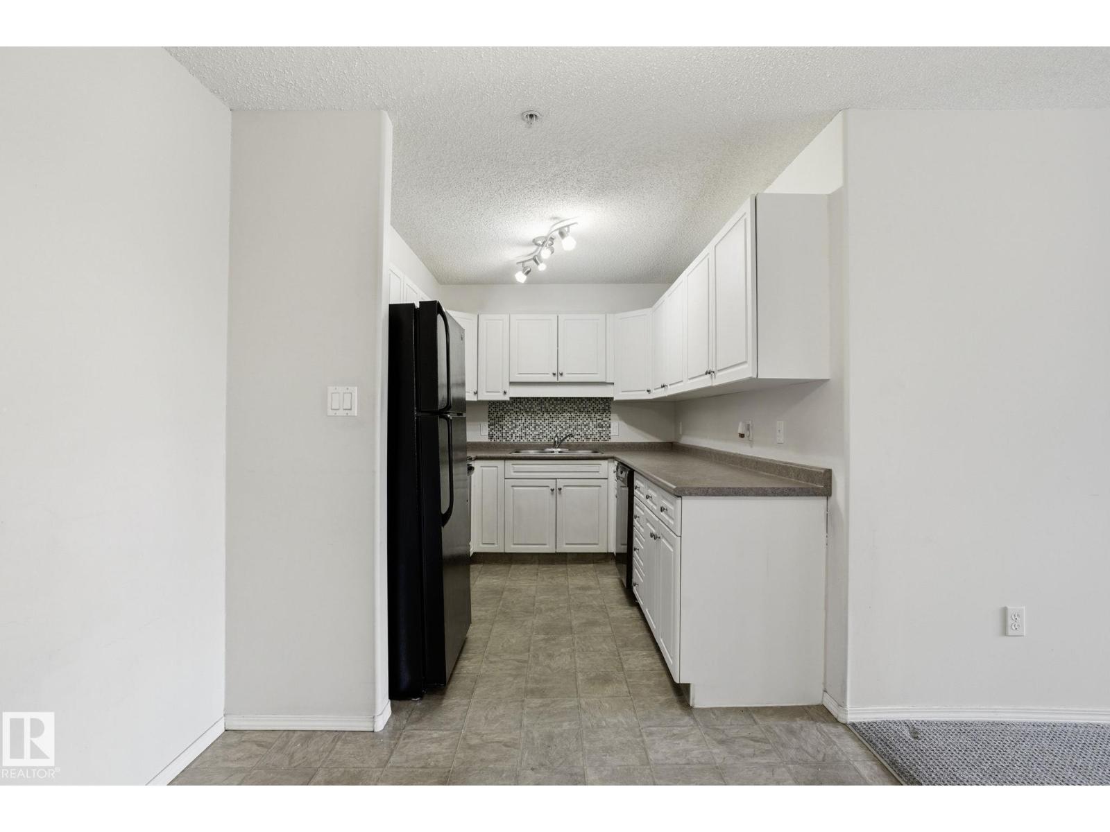 #120 13625 34 ST NW - 9