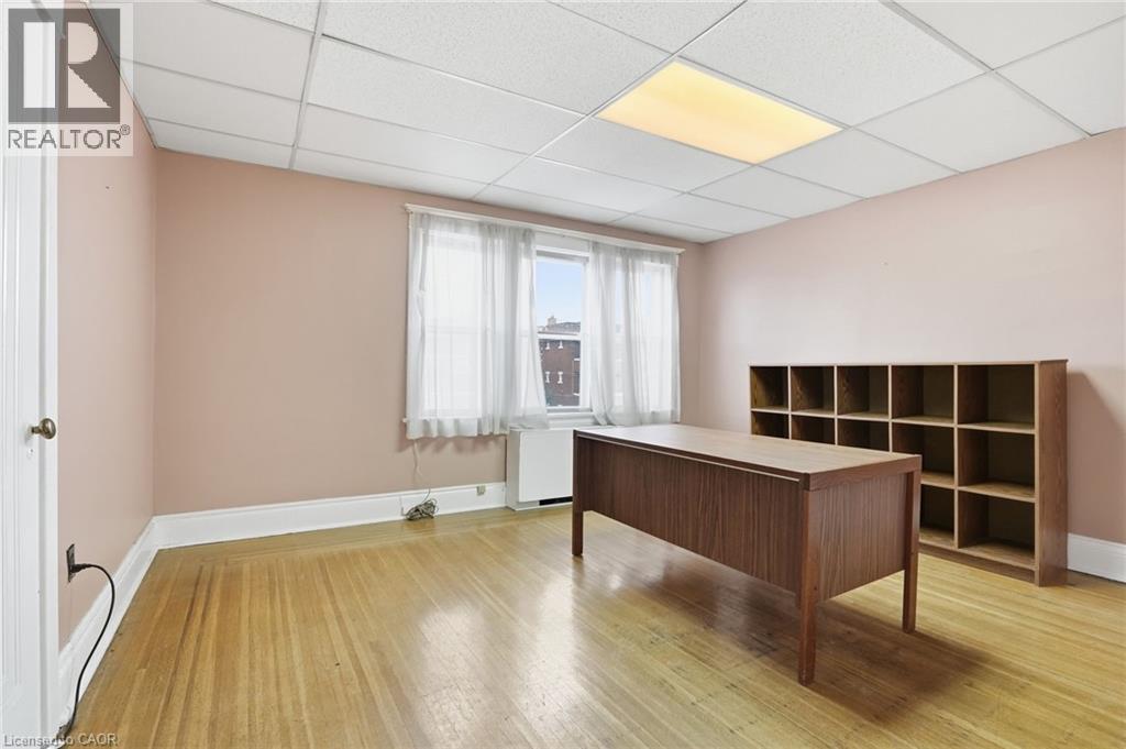 826 MAIN Street E, Hamilton, Ontario, L8M1L6 — Photo 38