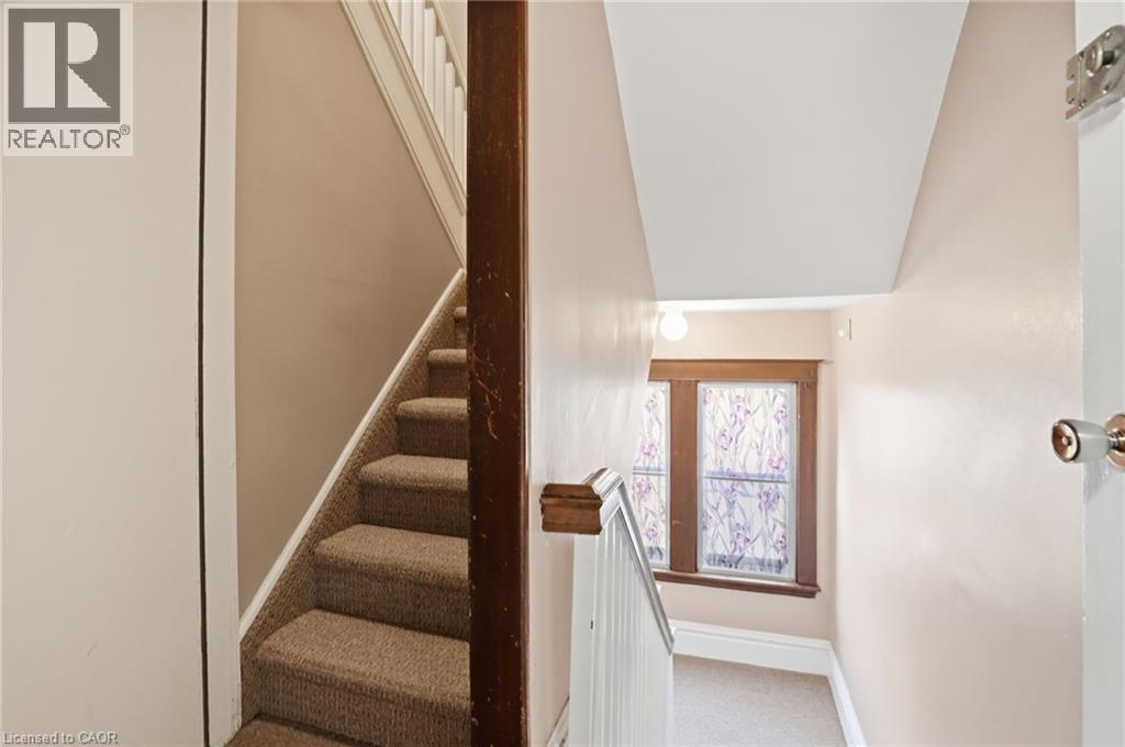 826 MAIN Street E, Hamilton, Ontario, L8M1L6 — Photo 15