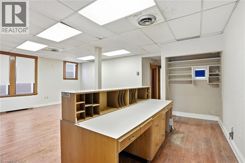 826 MAIN Street E, Hamilton, Ontario, L8M1L6 — Photo 4