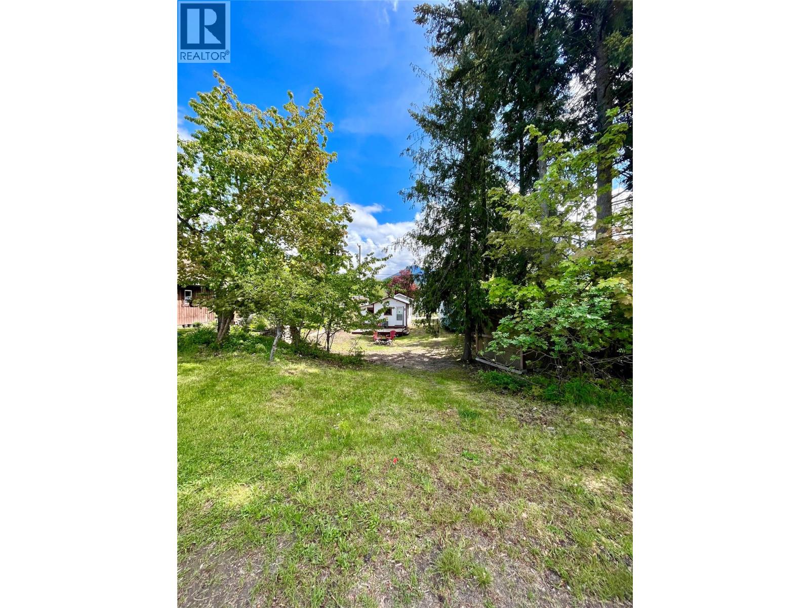 305 8th Avenue NW - 22