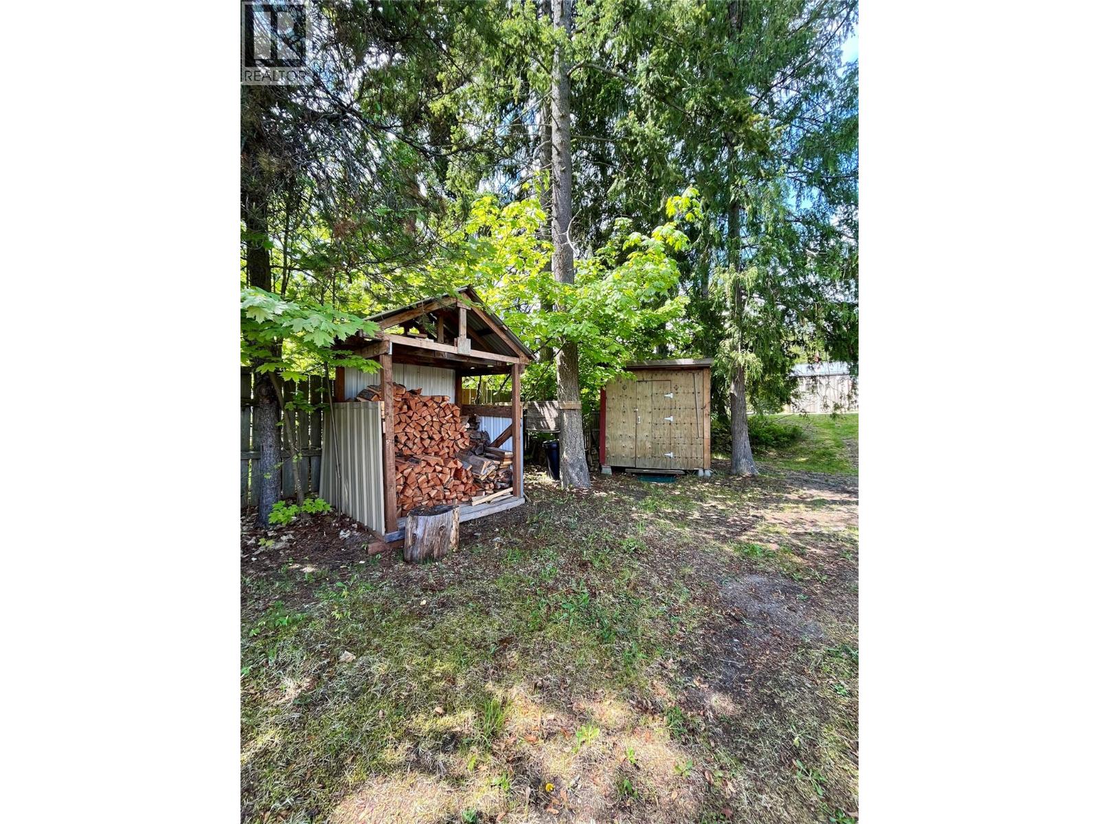 305 8th Avenue NW - 24