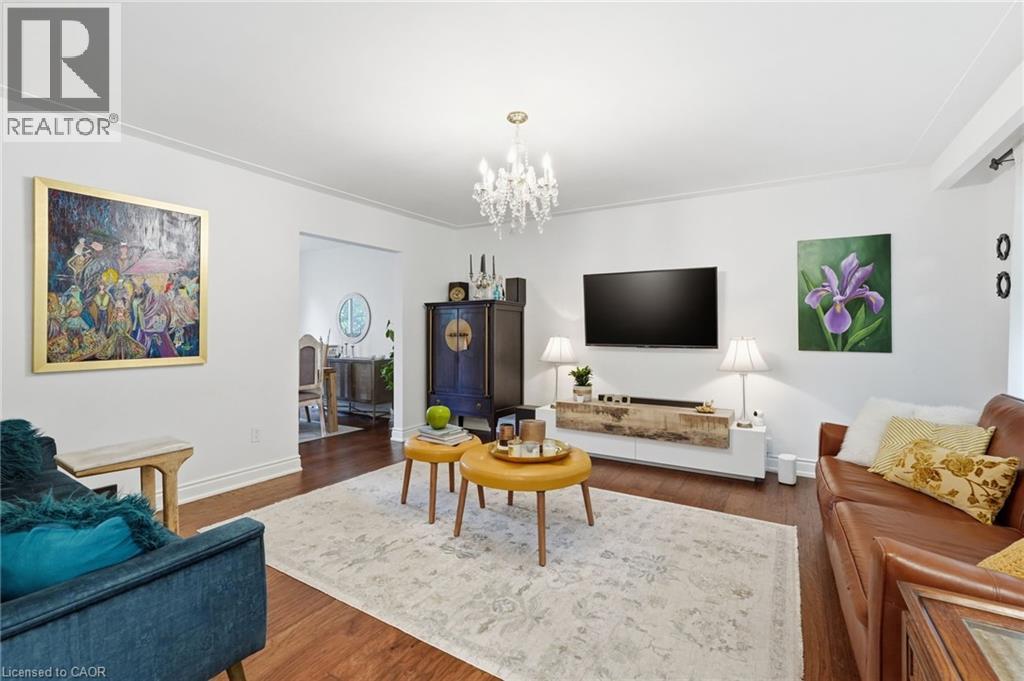 23 HILDEGARD Drive - 10