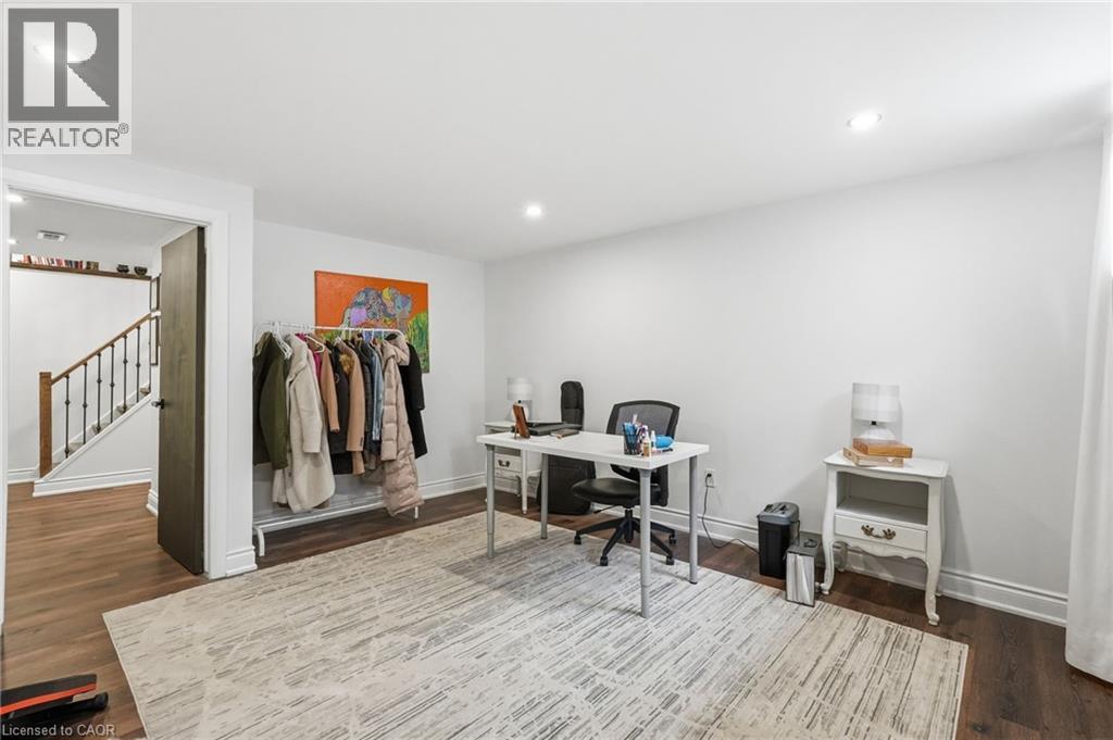 23 HILDEGARD Drive - 36