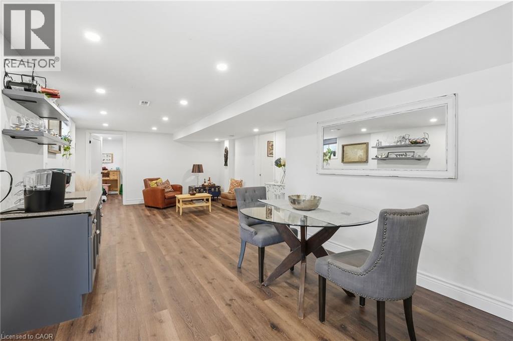 23 HILDEGARD Drive - 39