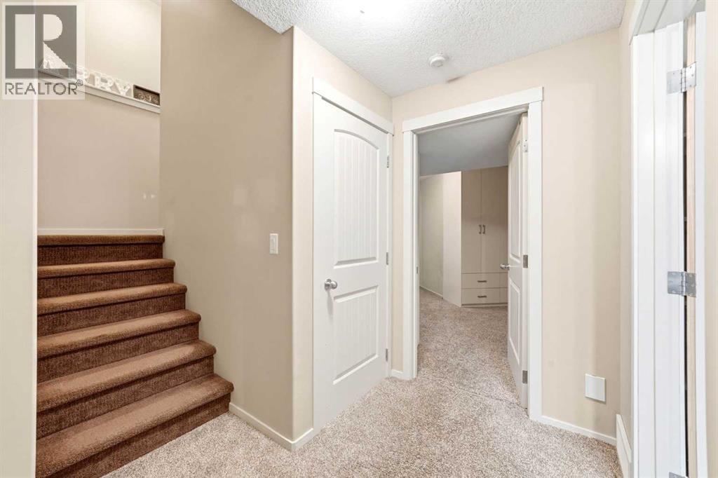 7942 Cougar Ridge Avenue SW - 27