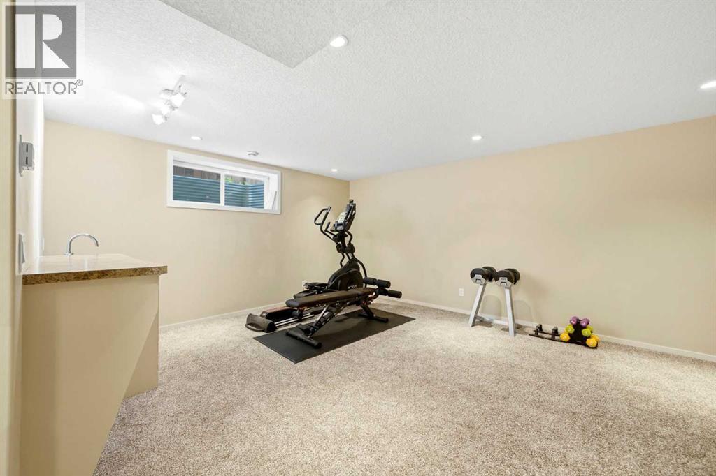 7942 Cougar Ridge Avenue SW - 30