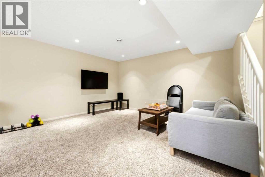 7942 Cougar Ridge Avenue SW - 32