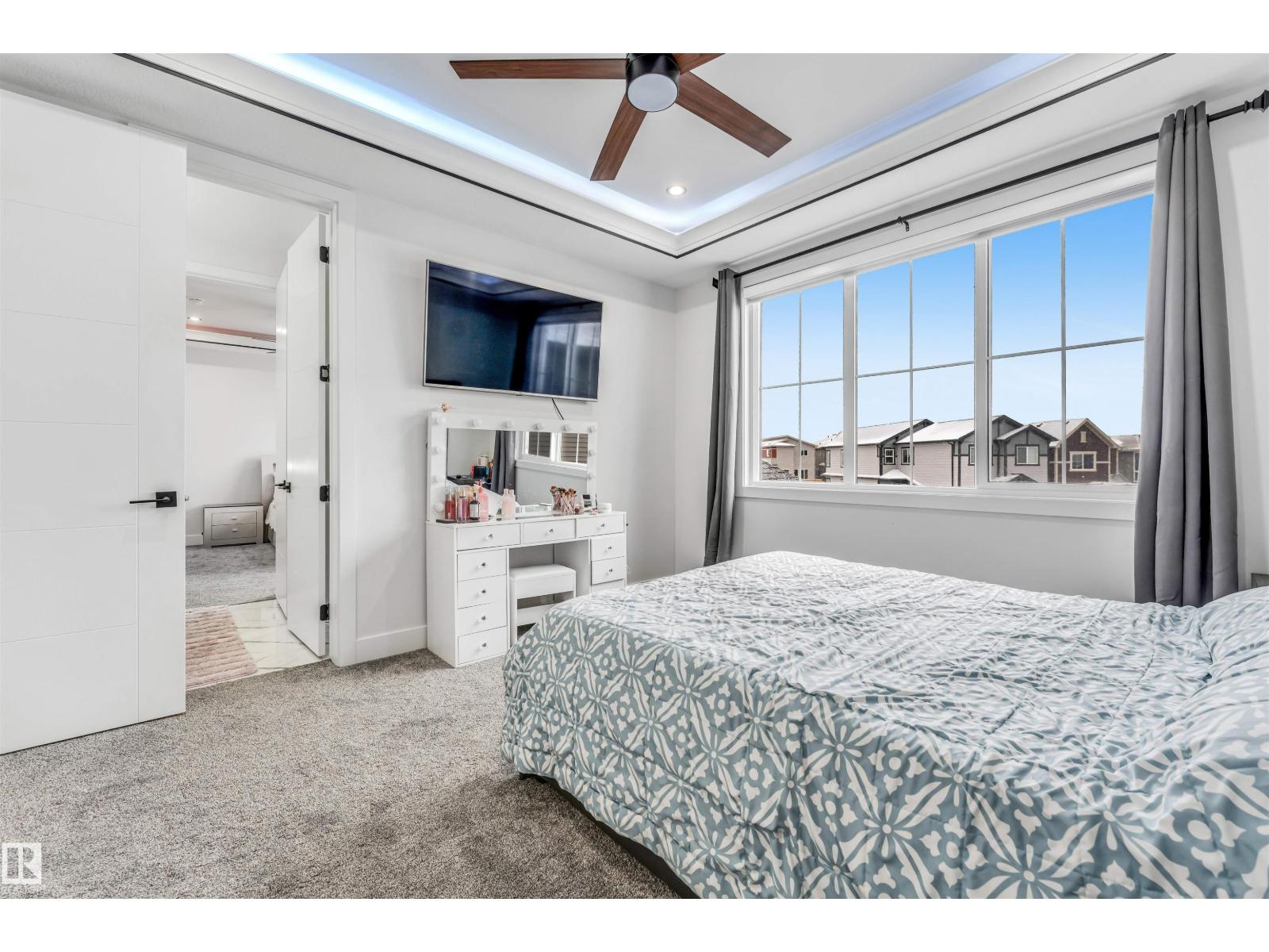 304 33 AV NW - 31