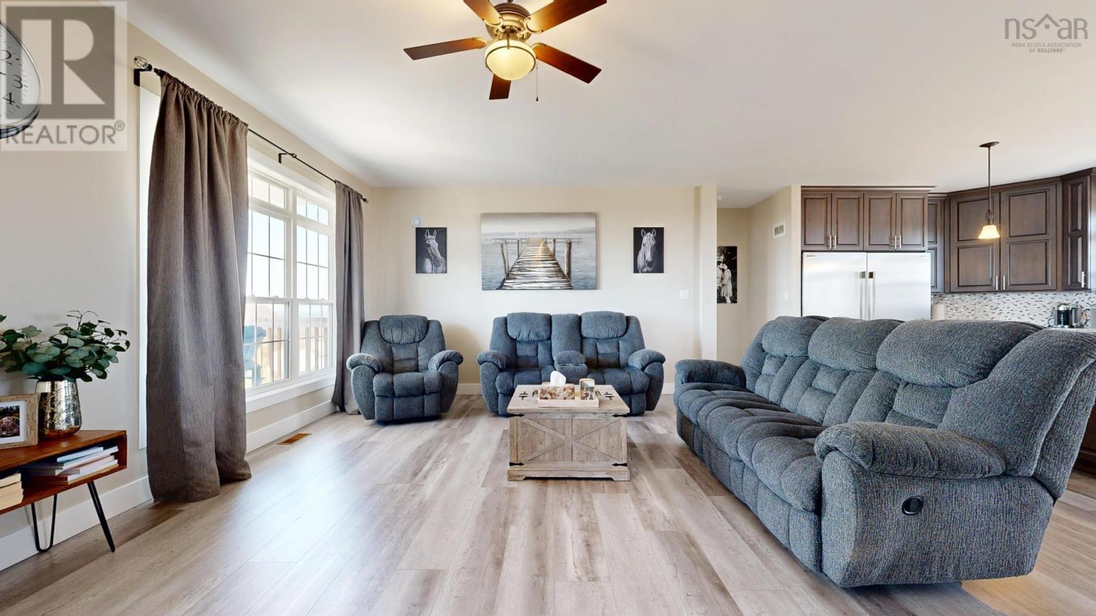 5990 HWY 3 - 25