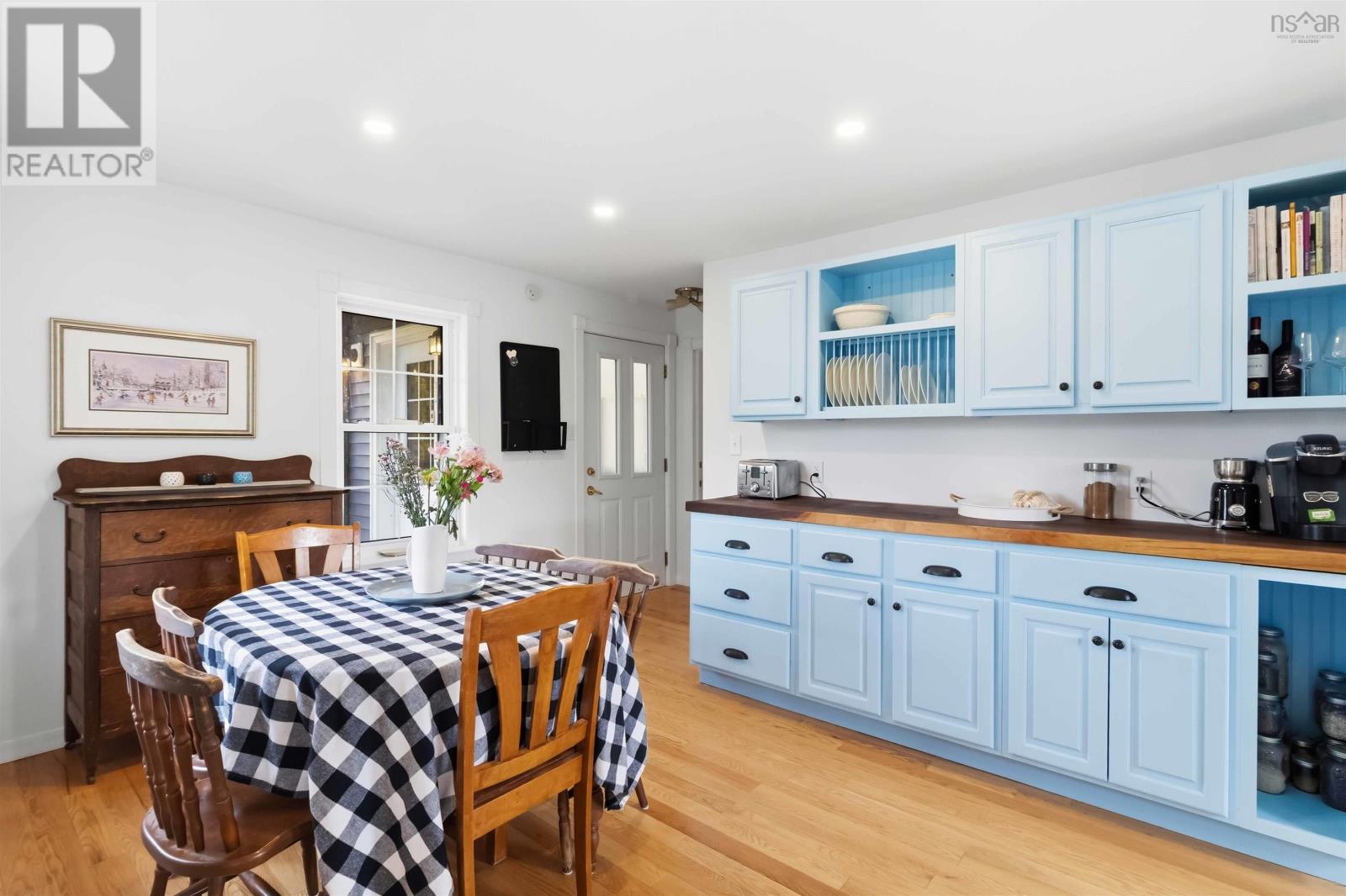 2557 Cornwall Road Road - 16