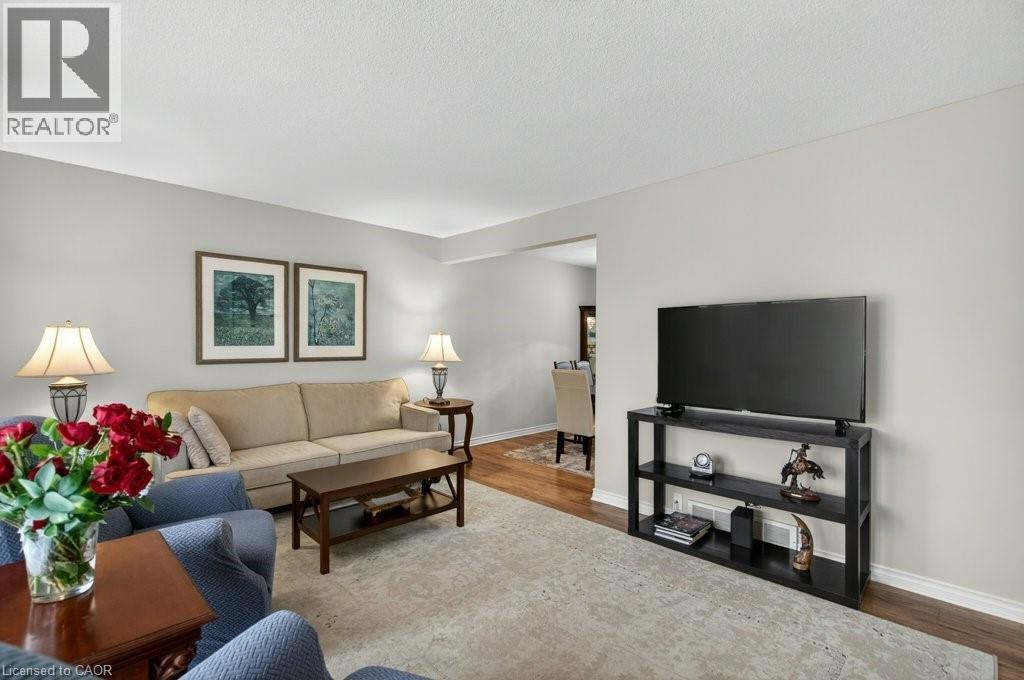 4 CAMELOT Drive - 9