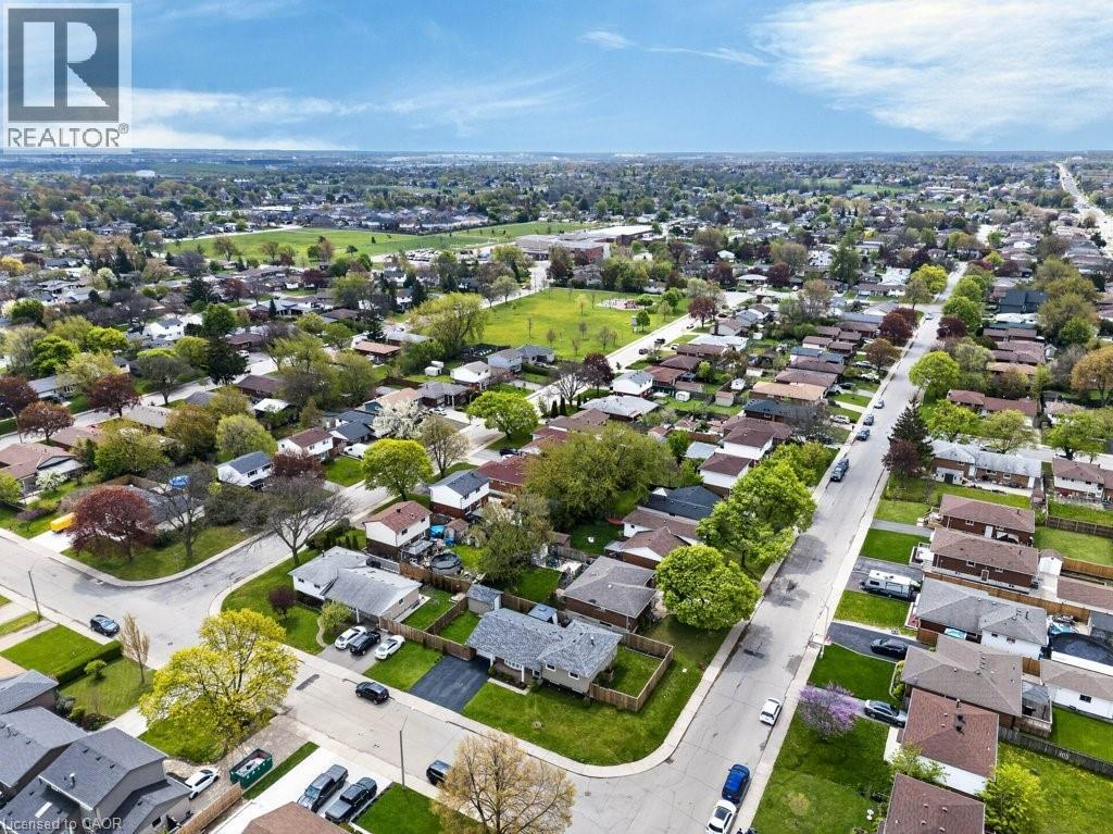 4 CAMELOT Drive - 46