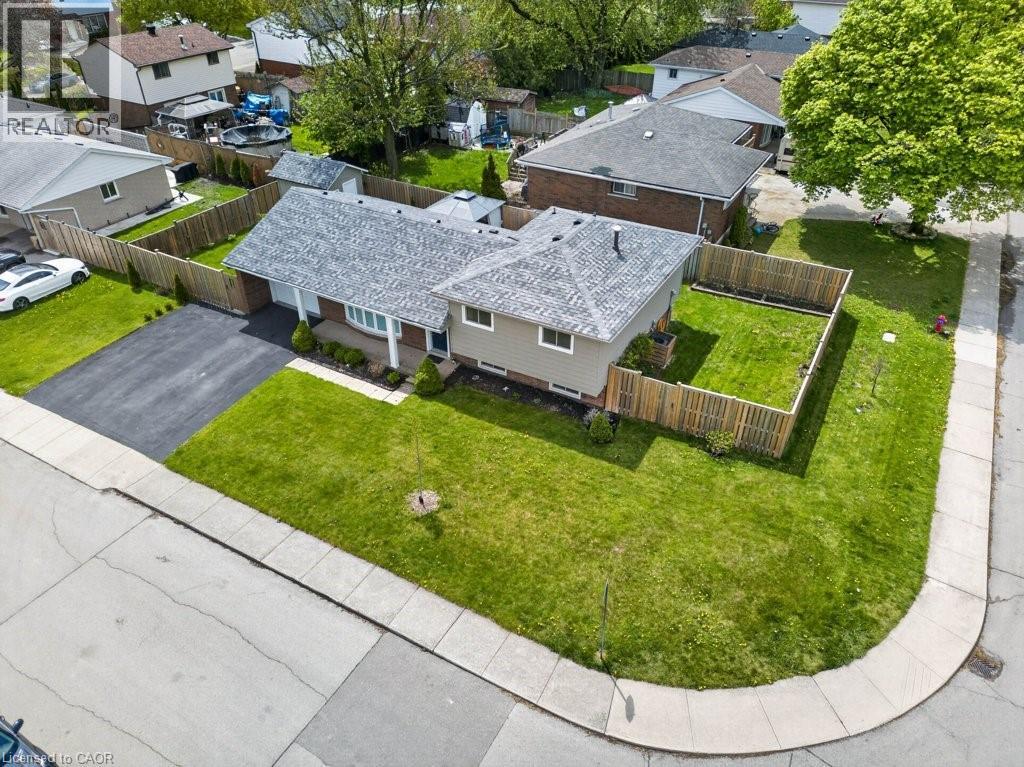 4 CAMELOT Drive - 45