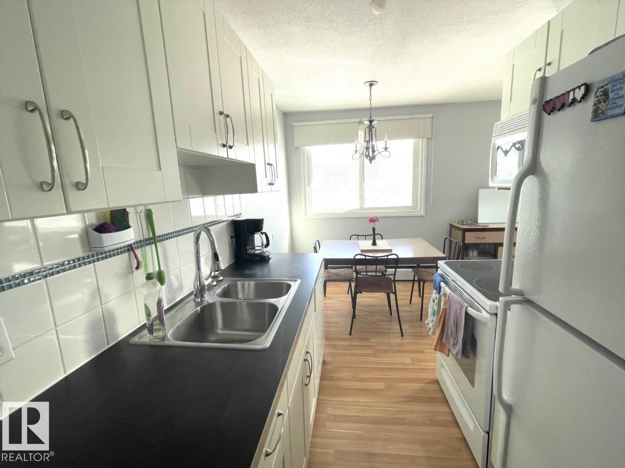 #303 12223 82 ST NW, Edmonton