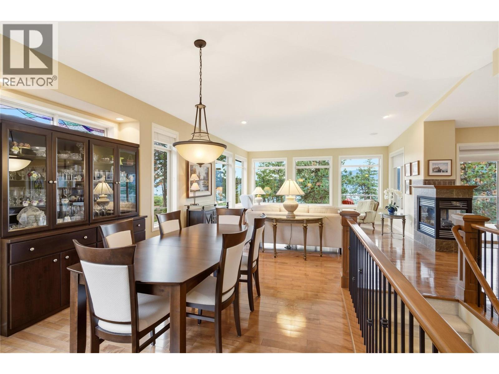 #20 2213 Waddington Court - 5